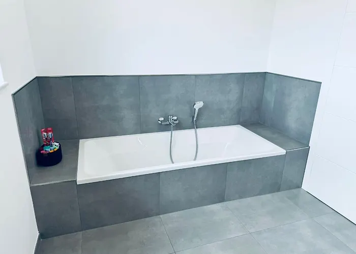 Luxus-villa In Idyllischer Lage Muttendorf