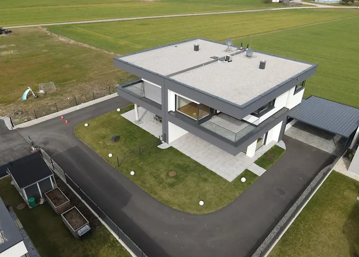 Villa Luxus-villa In Idyllischer Lage *